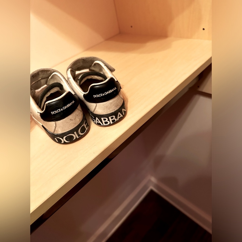 Toddler dolce and Gabbana shoes